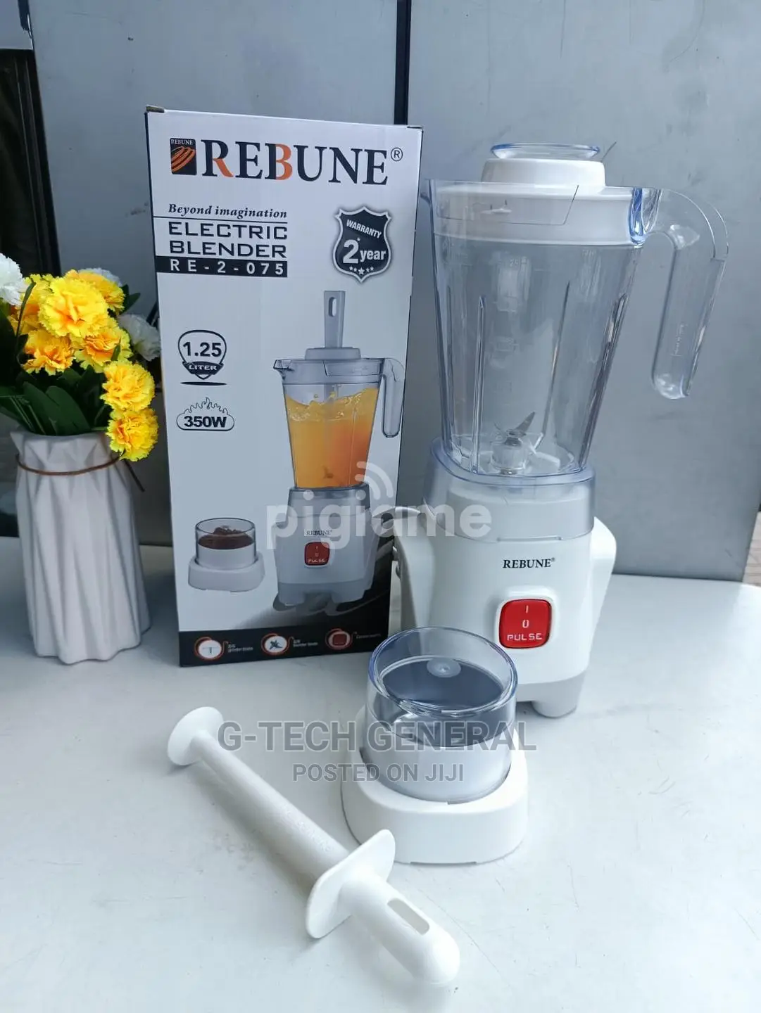 Brand New 2 In1 Rebune Blender.