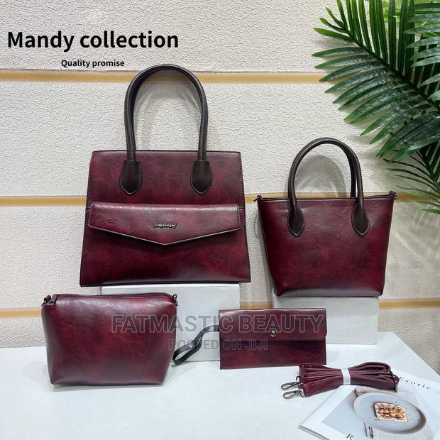 Classy Handbag - thumbnail 3