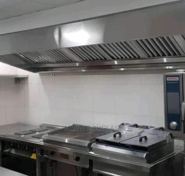 Kitchen Hood and Combined Cooker