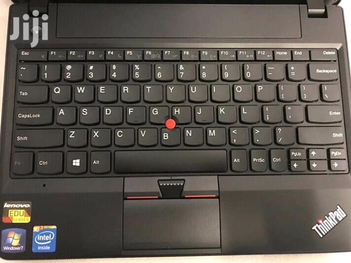 Laptop Lenovo ThinkPad X131e 4GB Intel Core 2 Duo HDD 320GB