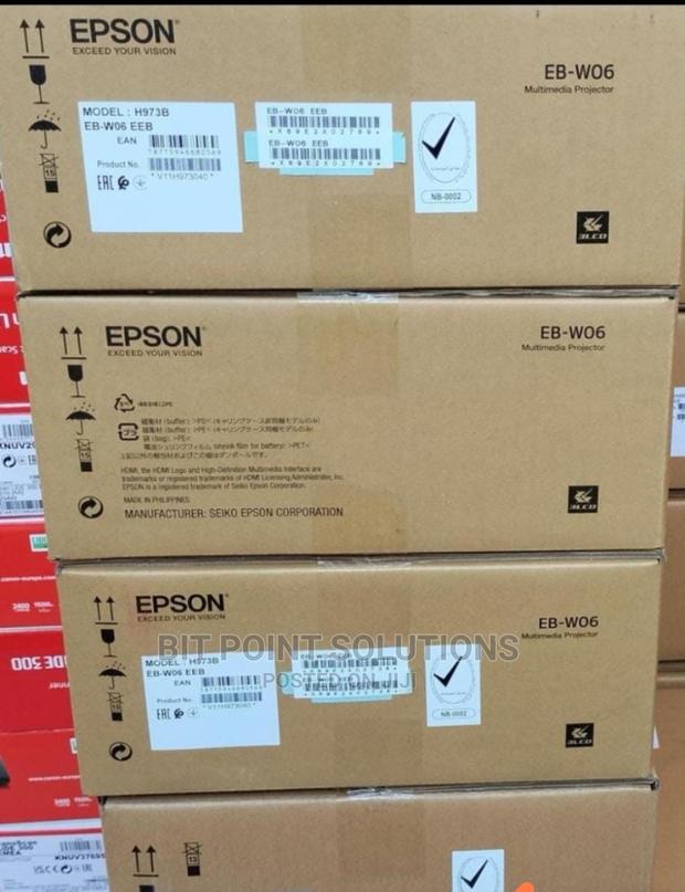 Epson Eb-w06 Projector // Epson Eb-w06 / Epson Eb-w06 - main view