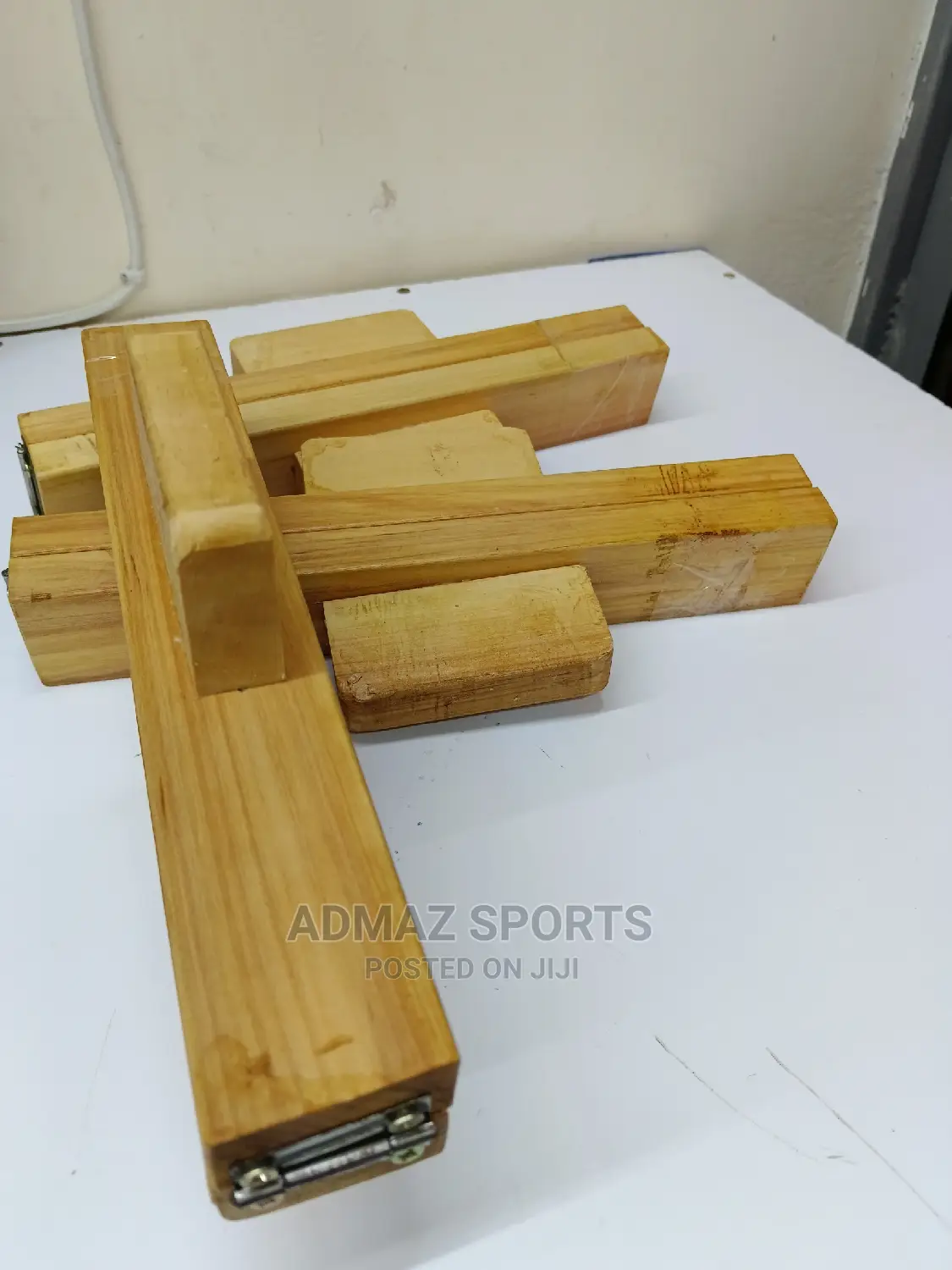 Starter/Clapper