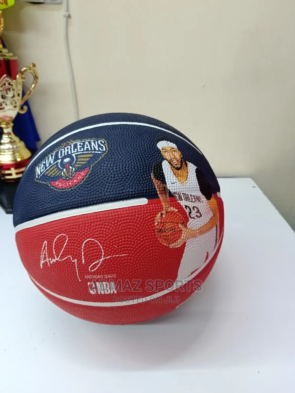 Spalding Basket Ball