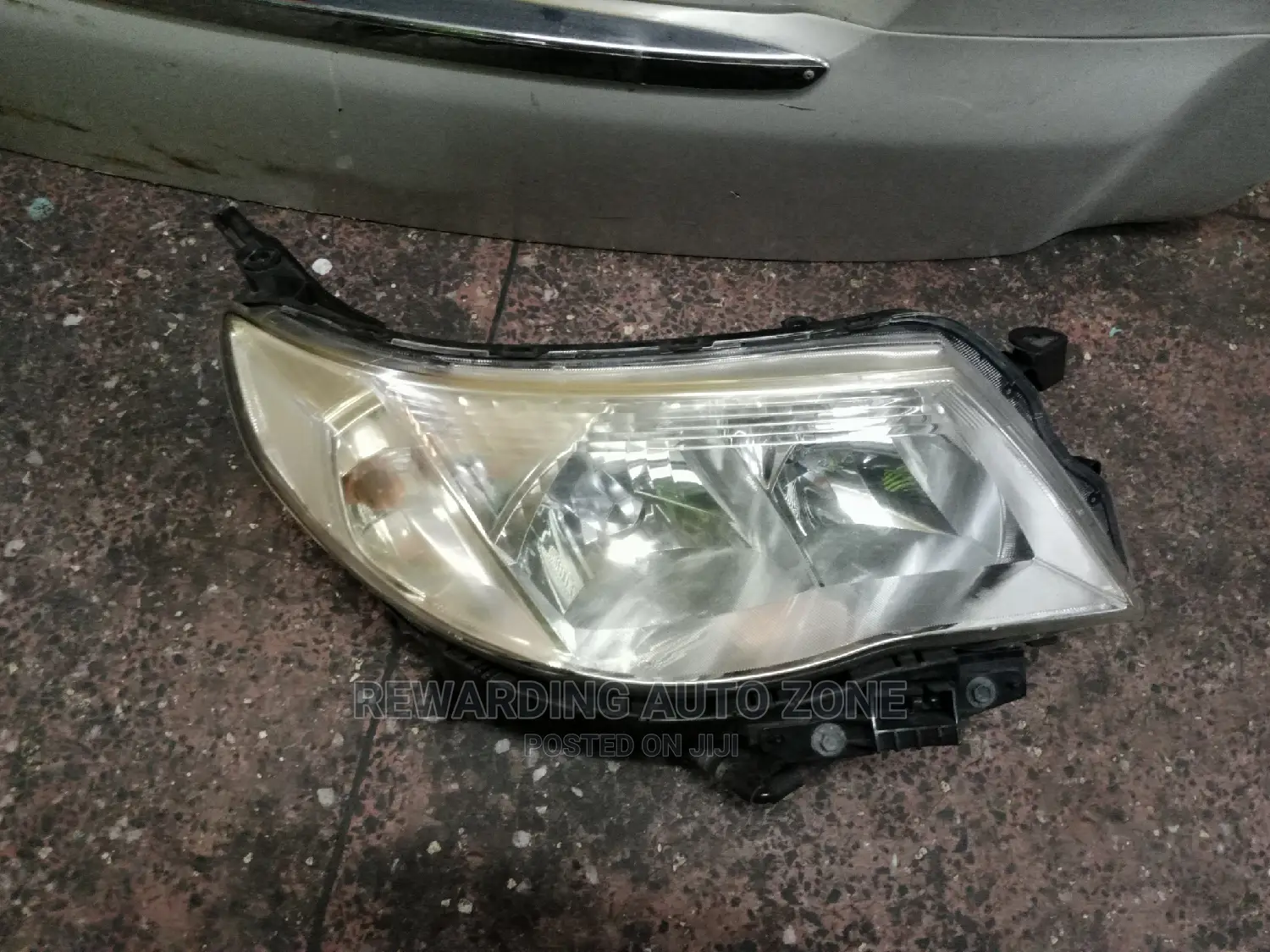 Sh5 Subaru Headlight Xenon Type.