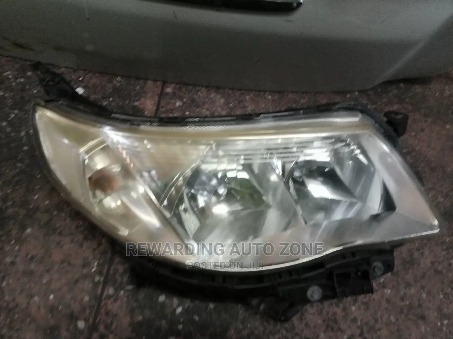 Sh5 Subaru Headlight Xenon Type.