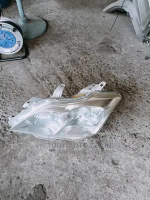 Premio 260 Headlight Xenon 2008/2010