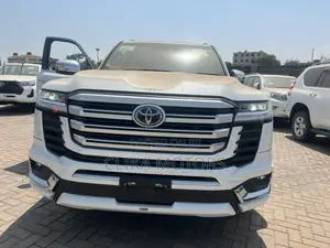 Toyota Land Cruiser 2016 Pearl