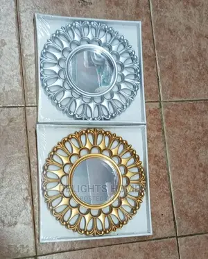3pcs Classy Round Decor Mirrors