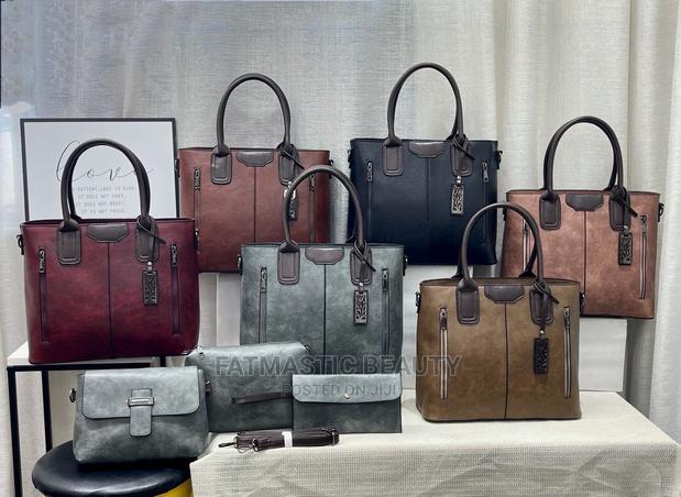 Classy 4 in 1 Handbag - thumbnail 2