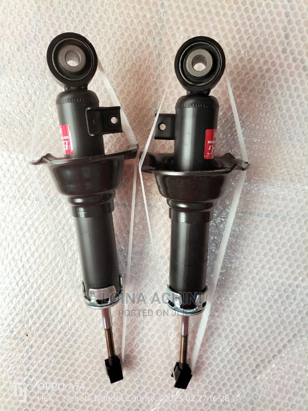 Honda CRV RE2/RE4/RE5/RE7 Rear KYB Shocks