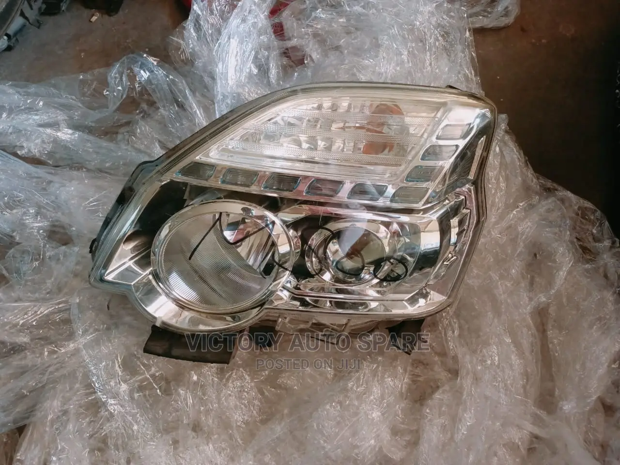 Nissan Xtrail Nt31 Headlight 2010/2012
