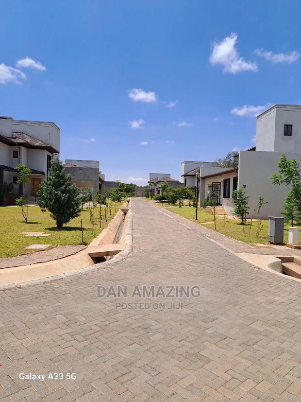 6bdrm Maisonette in Karen for sale - thumbnail 15