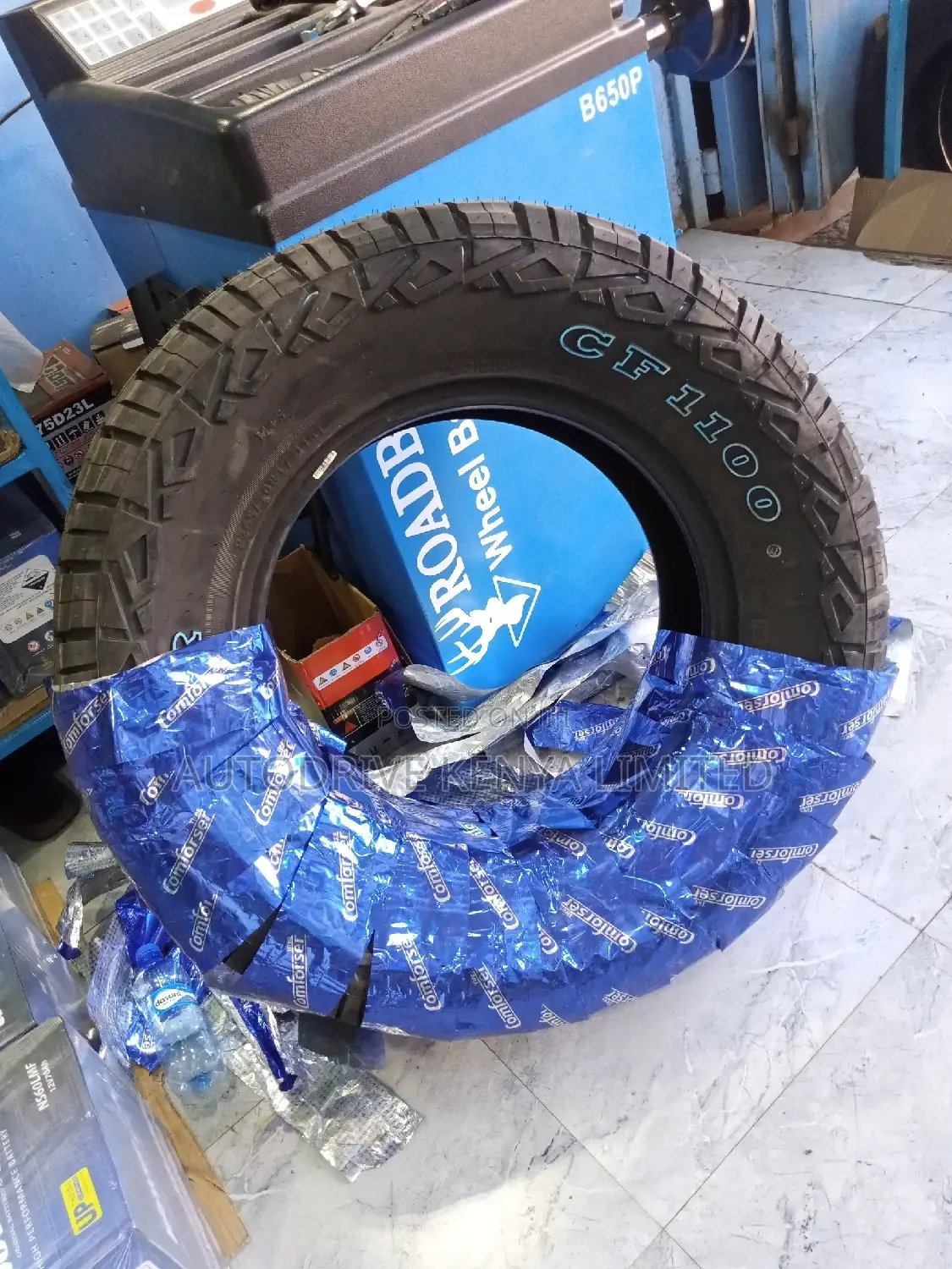 265/70r17 Comforser Cf1100