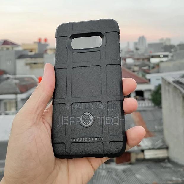 Samsung Galaxy S10e - Rugged Shield Armor TPU Soft Case - main view