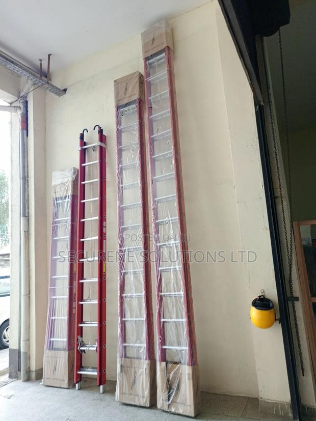 24ft Fibre Glass Double Extension Ladders - main view