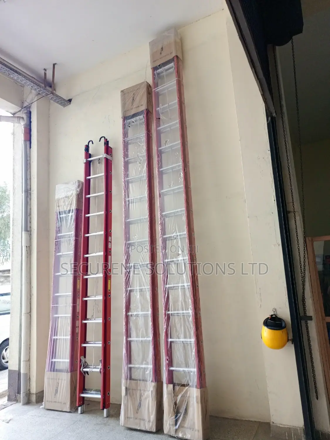 2 Section Fibre Glass Double Extension Ladder 24ft