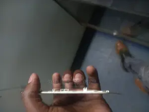 iPhone Screens Offer