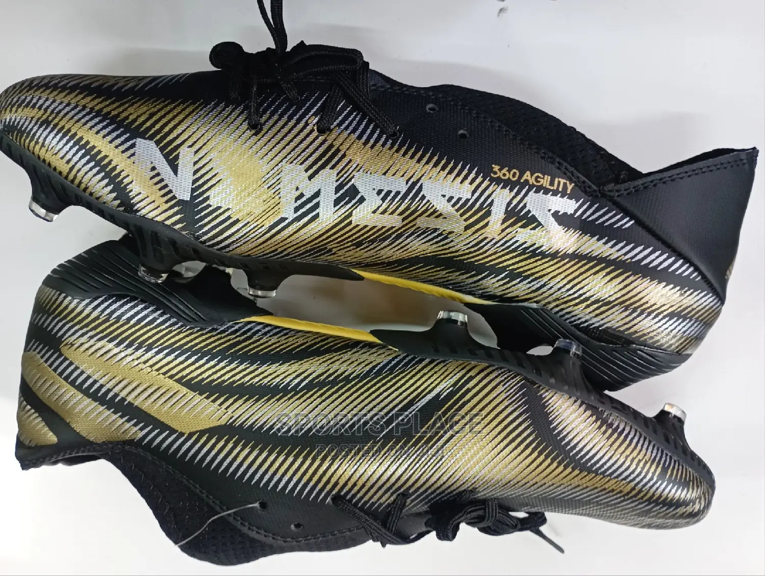 Adidas Nemeziz Football Cleats