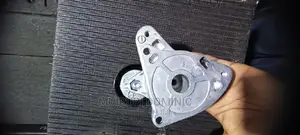 Honda CRV Engine Tensioner