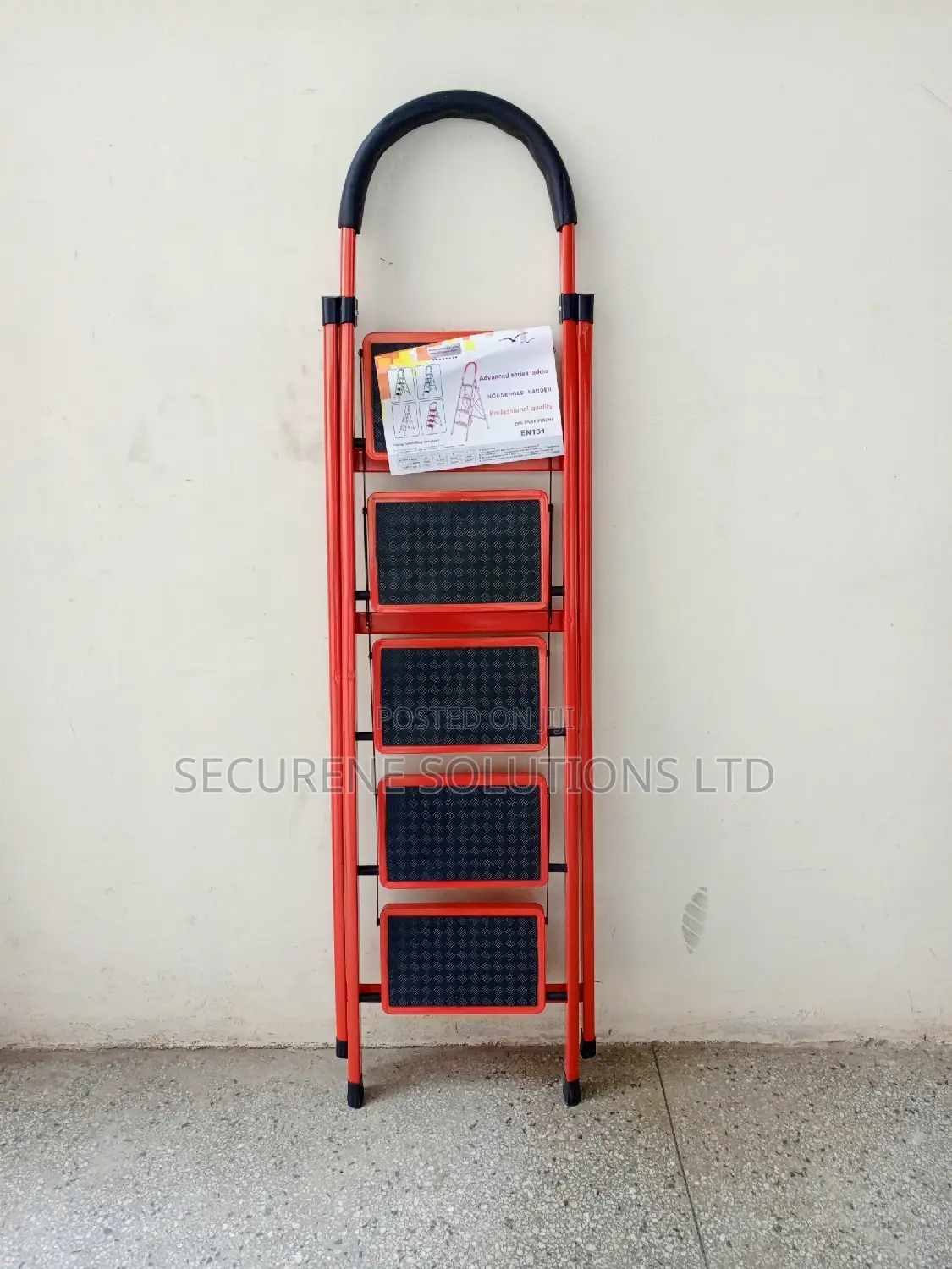 5 Steps Steel a Type Ladder Wide Steps