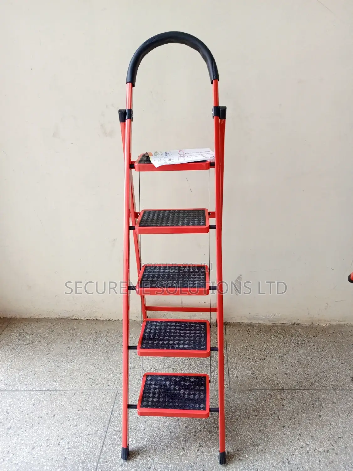5 Steps Steel a Type Ladder Wide Steps