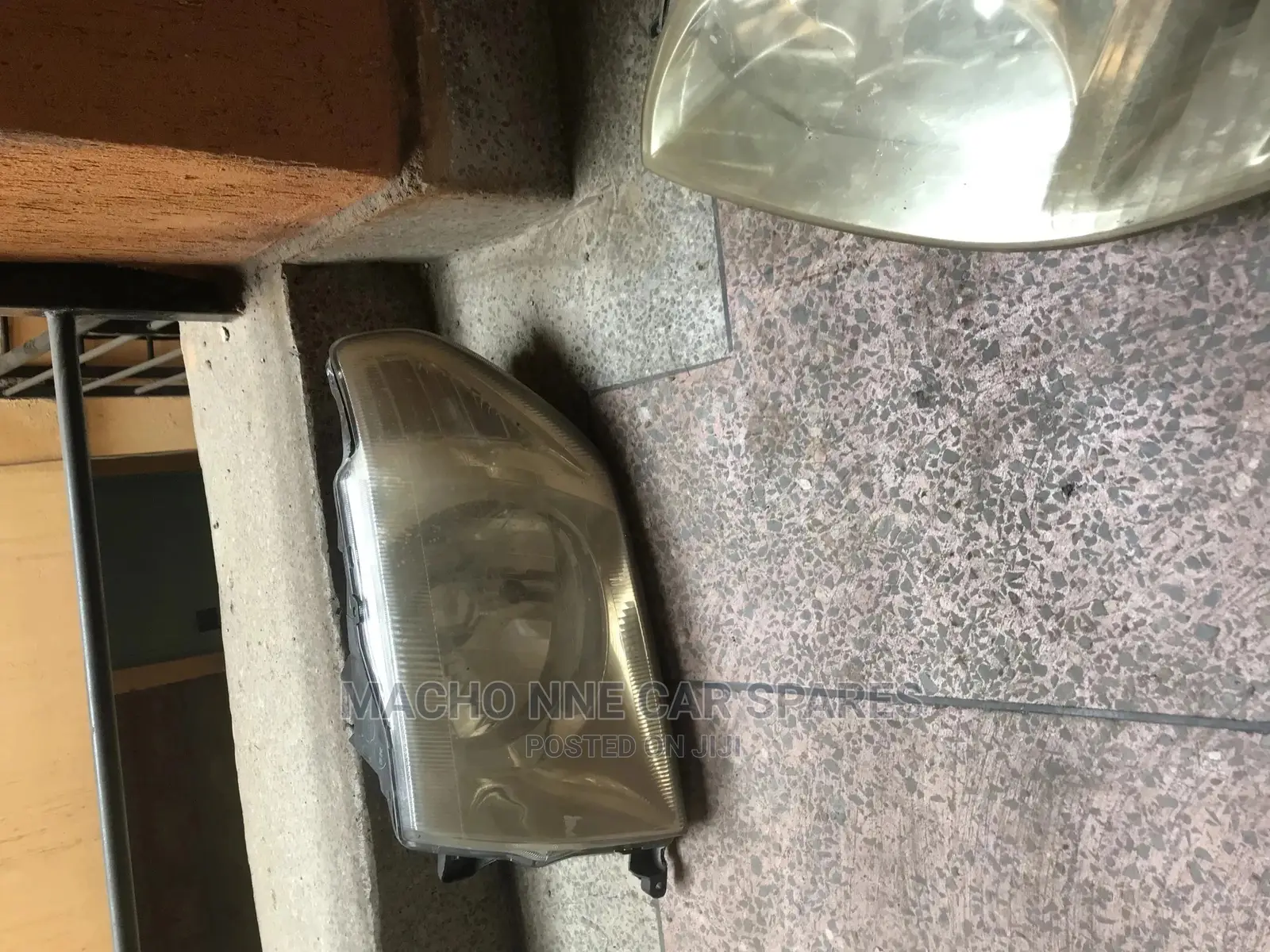 Mitsubishi Pajero Io Headlight