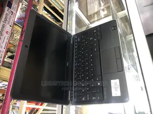 Laptop Dell Latitude E7240 8GB Intel Core I7 SSD 256GB