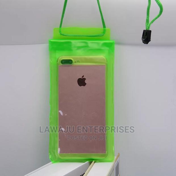 Water Proof Phone Cover Perfect for Water Content - thumbnail 3