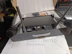 Shure Sh 400B Professional Wireless Microphone