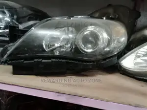 Gh2 Non Xenon RHS Headlight.