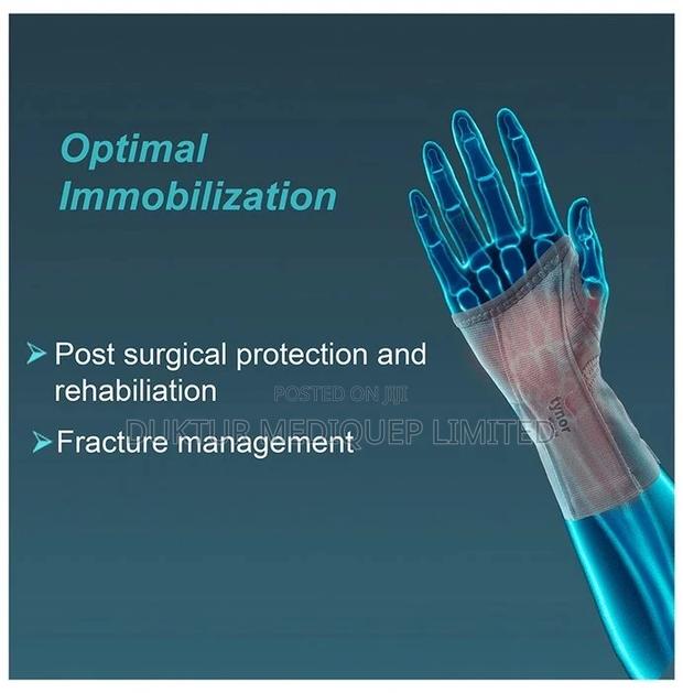 Tynor E-01 Elastic Wrist Splint Medium Grey Right( or Left) - thumbnail 3