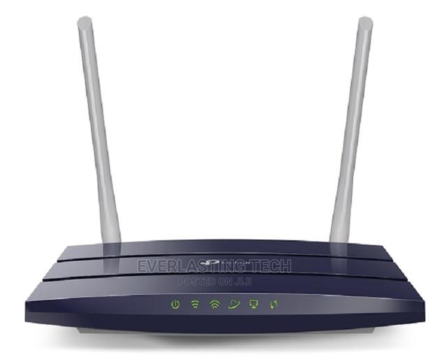 AC1200 Wireless Dual Band Router - main view