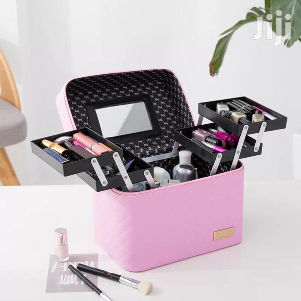 Make Up Box - main view