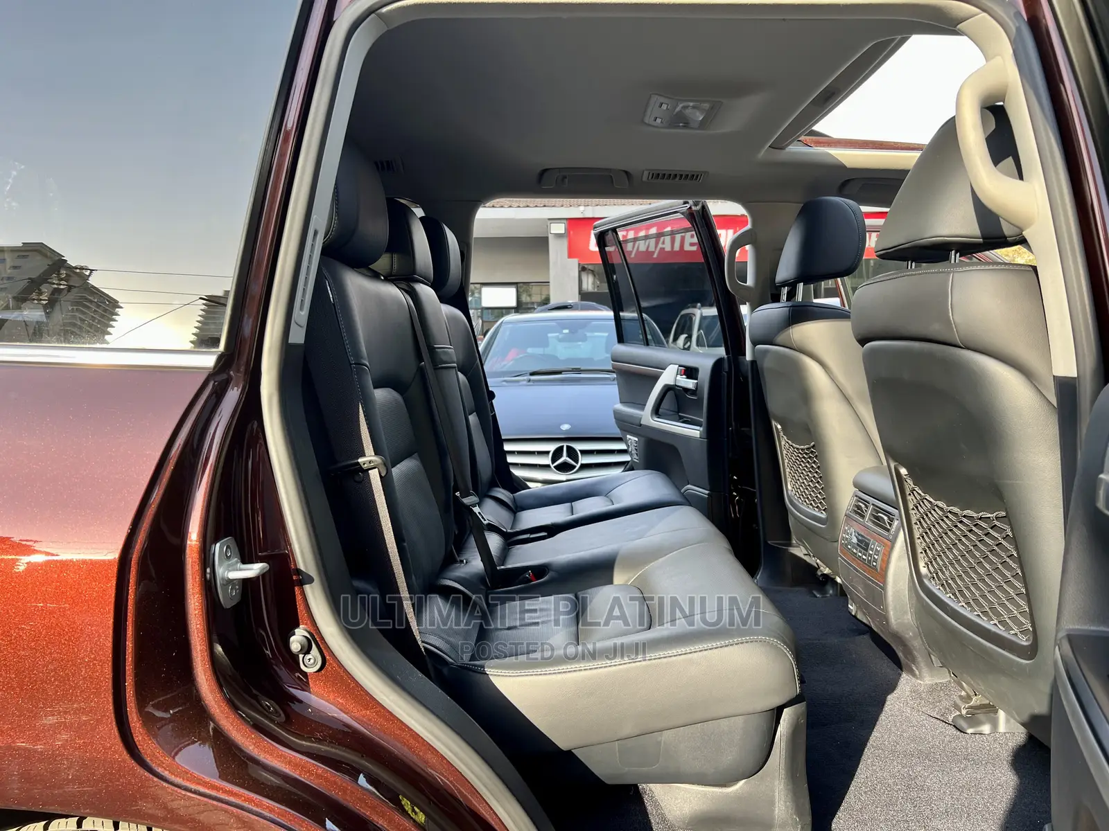 Toyota Land Cruiser 4.6 V8 ZX 2017 Brown