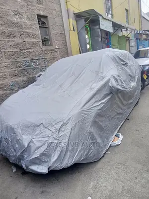 Cover Fitted in Fielder