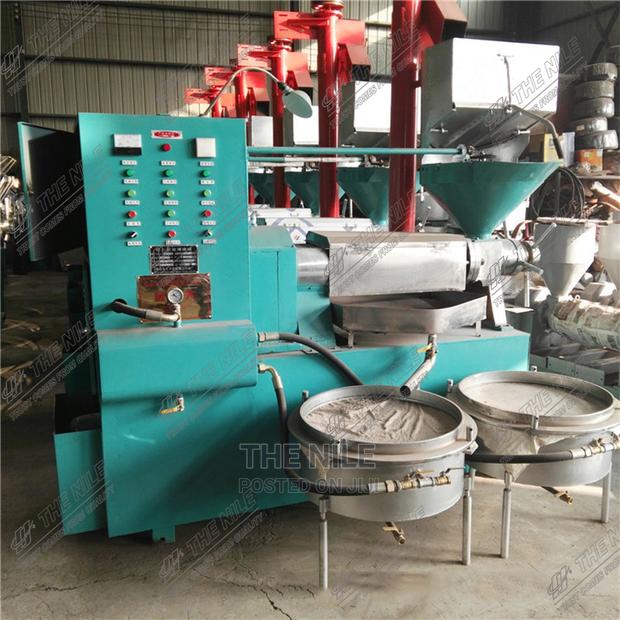 Big Screw Oil Press Automatic Oil Press - main view