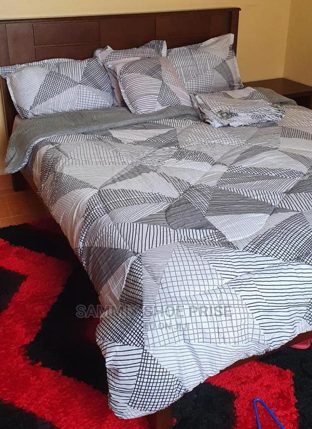 Woolen Duvets With Curtains - thumbnail 4