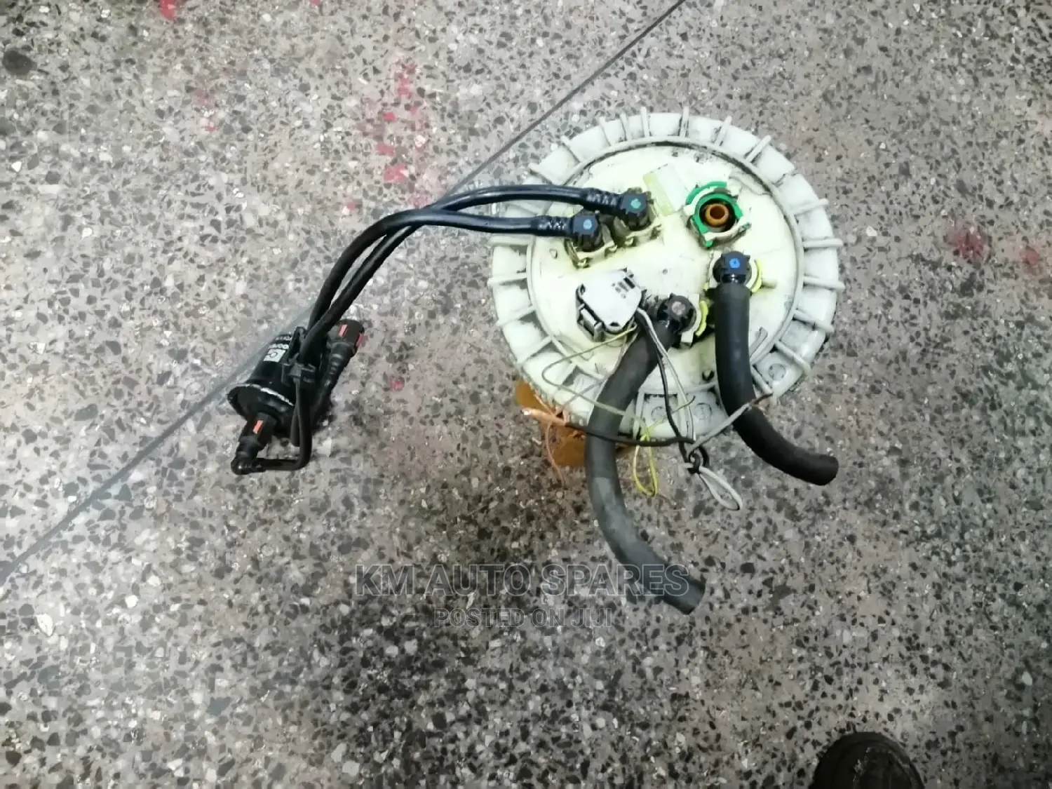 Toyota Land Cruiser Prado Fuel Pump.