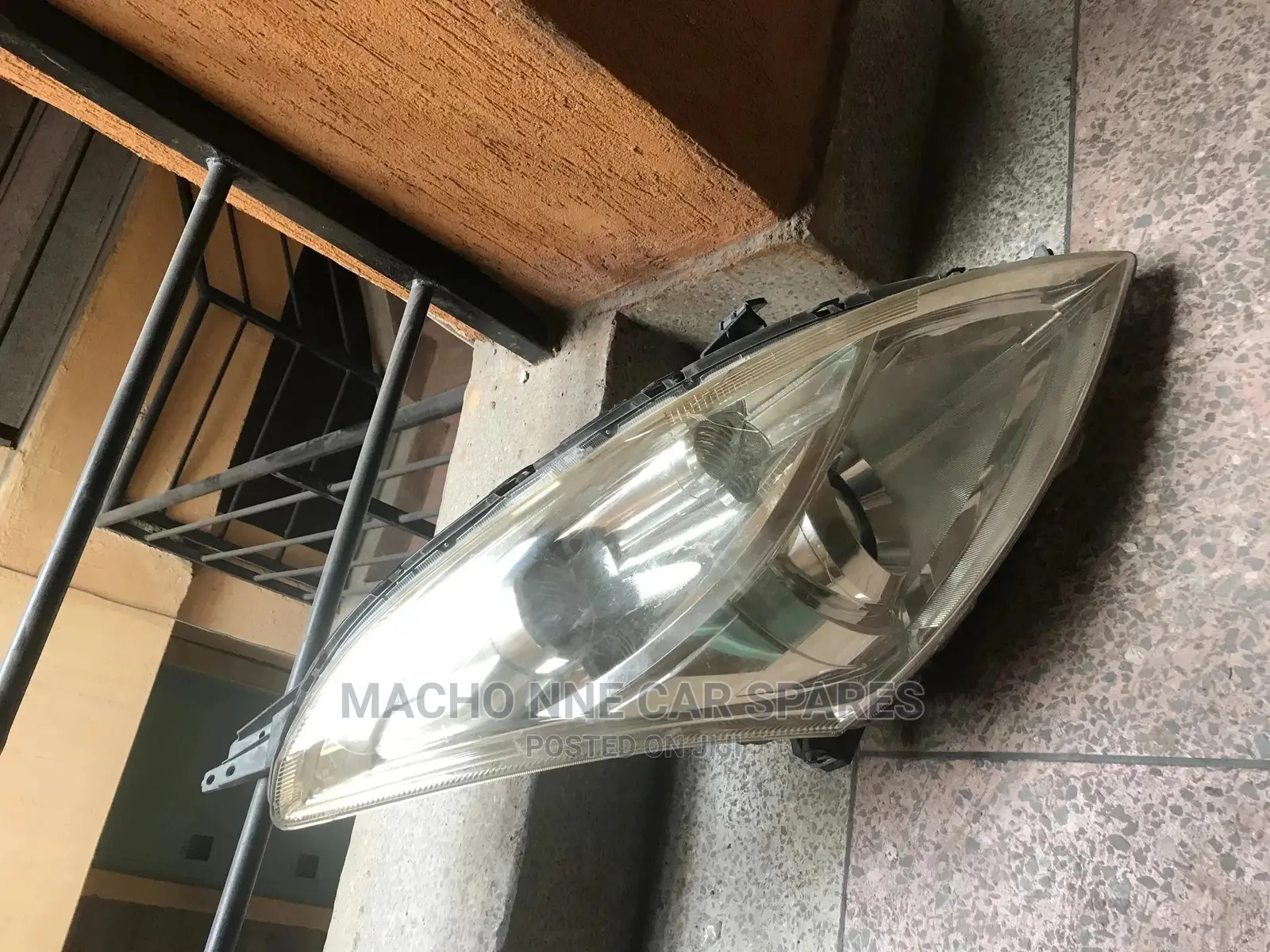 Suzuki Swift 2012 Headlight Xenon