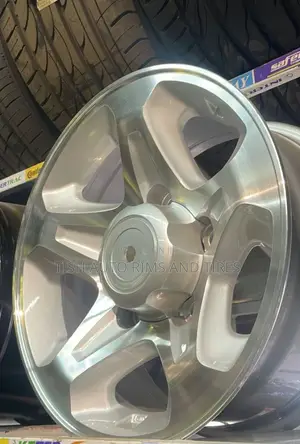 Toyota Land Cruiser 16 Inch Alloy Rims