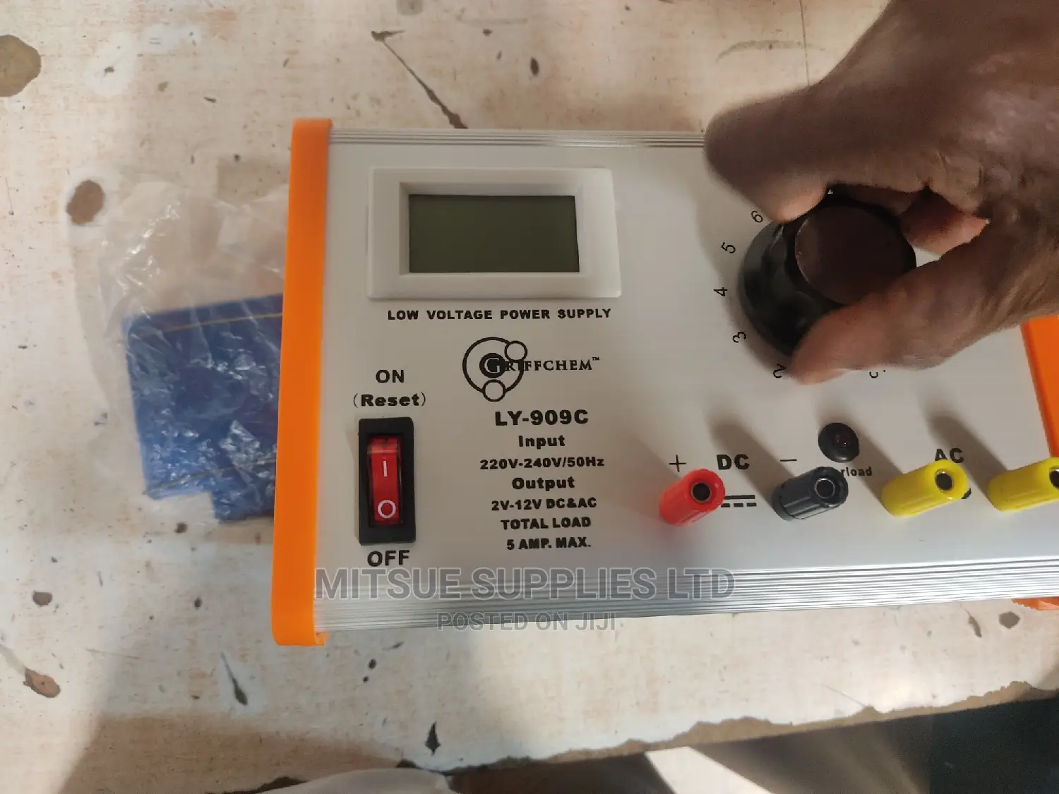 Low Voltage Power Supply AC/DC