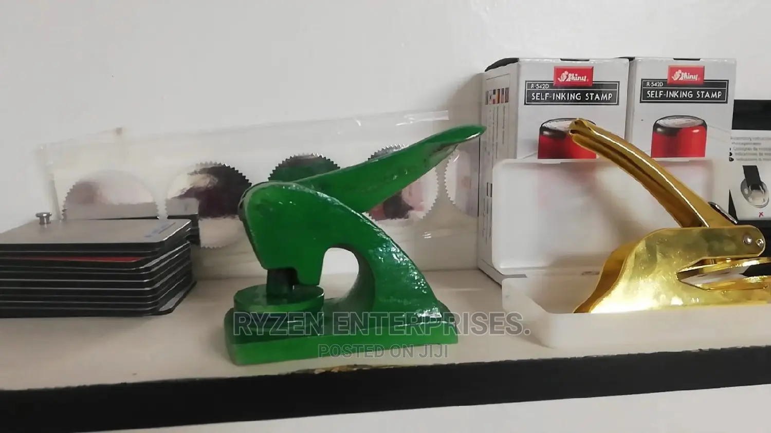 Affordable Desktop Seal