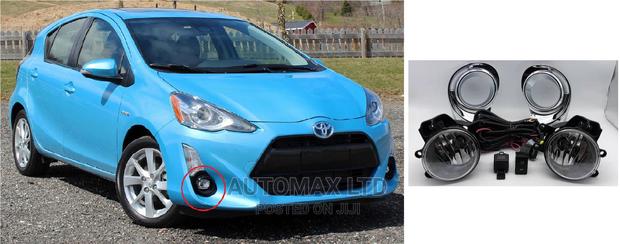 Toyota Prius C: Fog Lights Set
