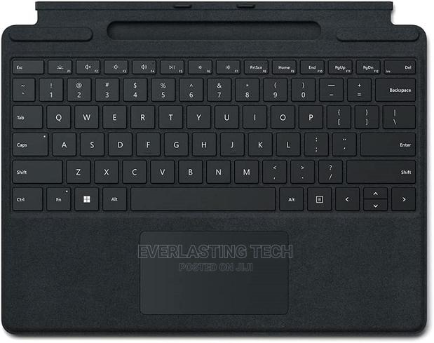 Microsoft Surface Pro 8 / X Signature Keyboard, Black