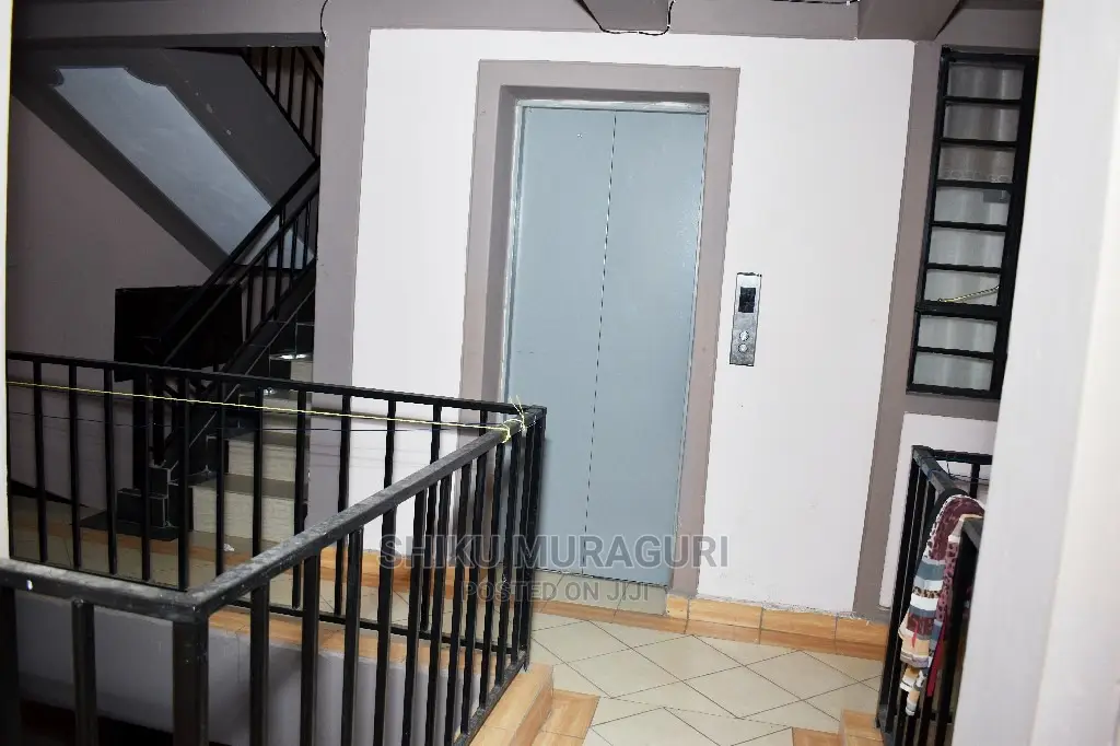 Air BNB Studio Apartment in South B