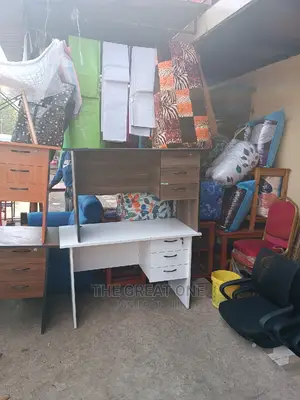 Office Desk