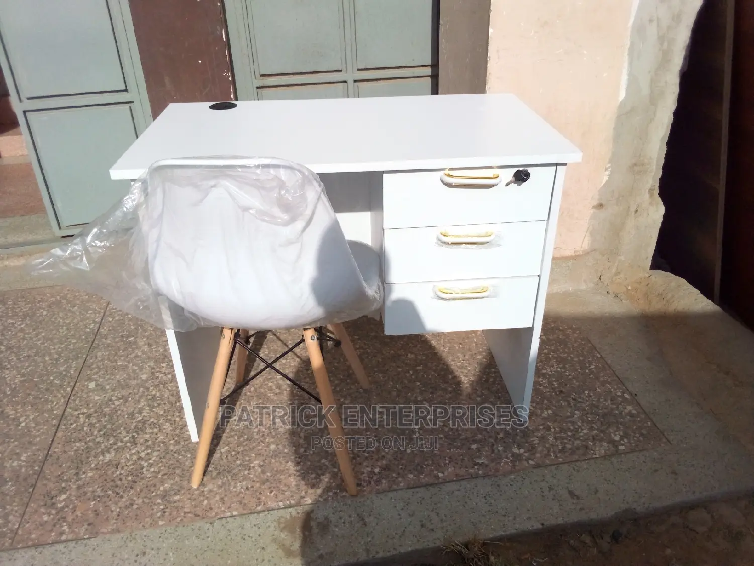 0.9 Mtrs Plus Eames Chairs All White