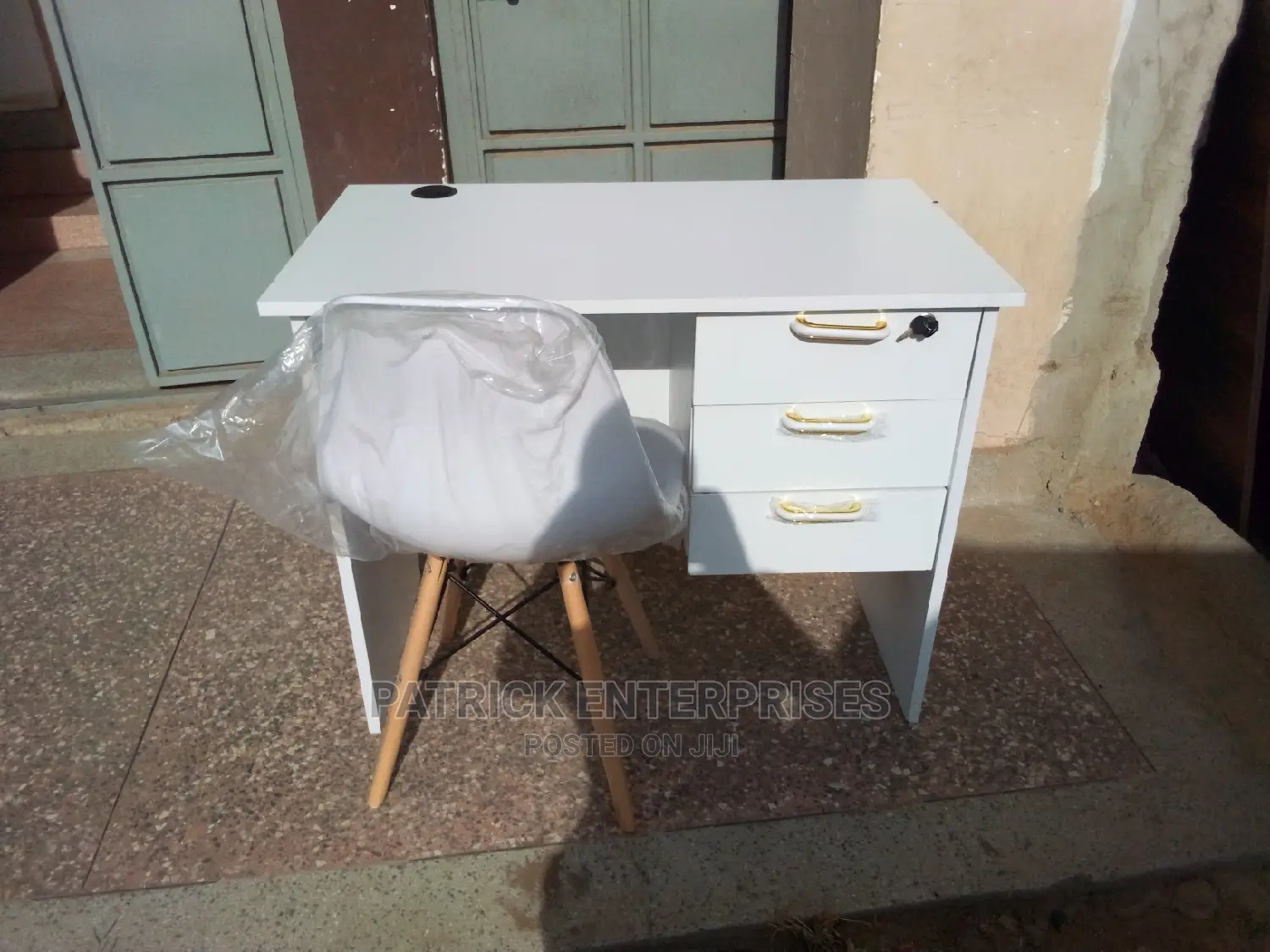 0.9 Mtrs Plus Eames Chairs All White