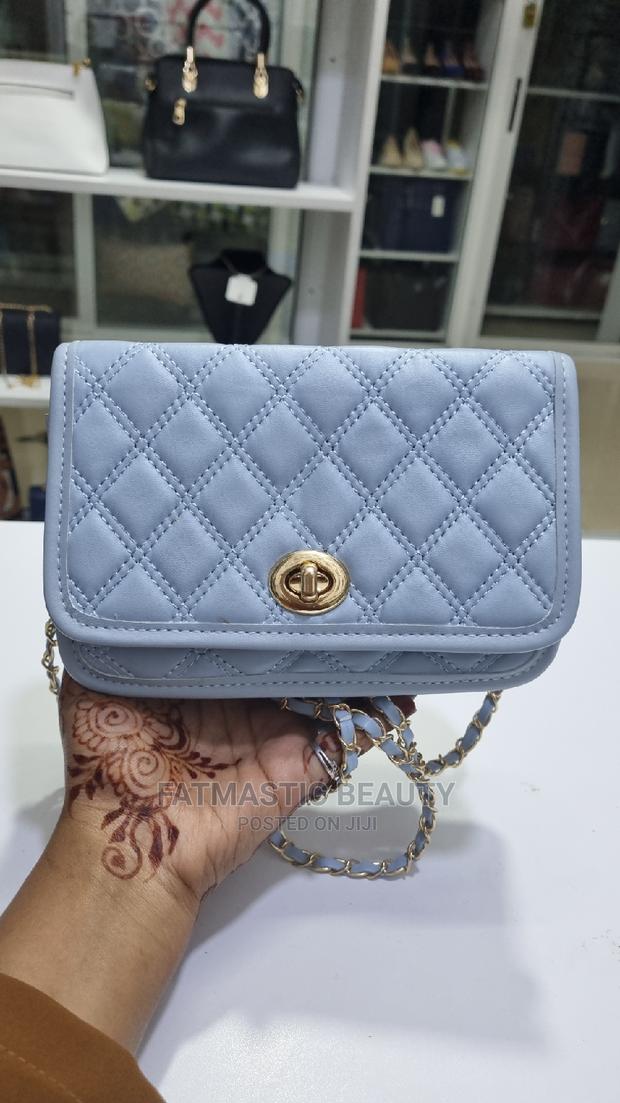 Pretty Slingbag - main view