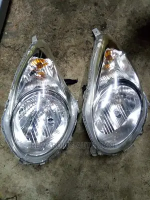Alto 2012 Headlights